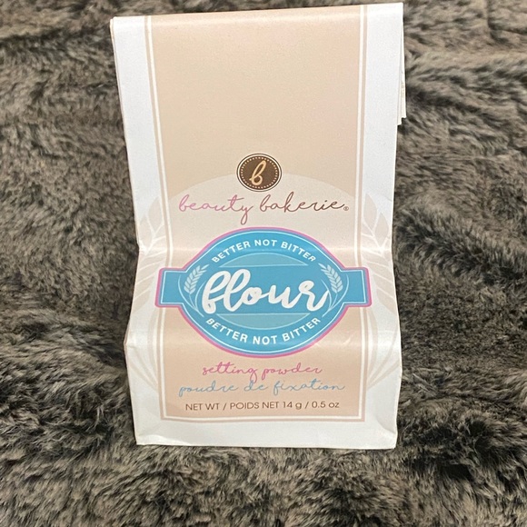 BEAUTY BAKERIE SETTING POWER - Picture 8 of 10